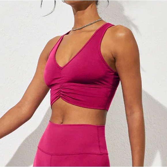 Alo Yoga Wild Thing Sports Bra, size Small, perfect condition - Picture 2 of 2